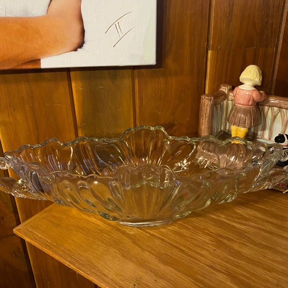 Vintage gondola serving bowl